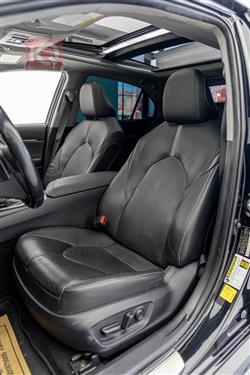 تۆیۆتا کامری